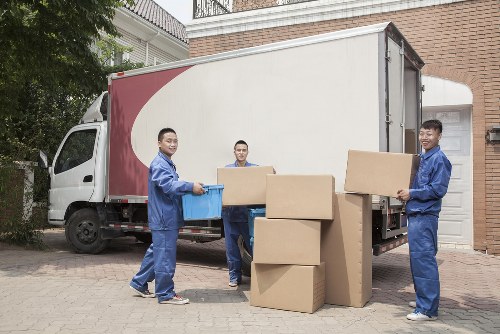 Moving truck service in Stepney for local home and business relocations