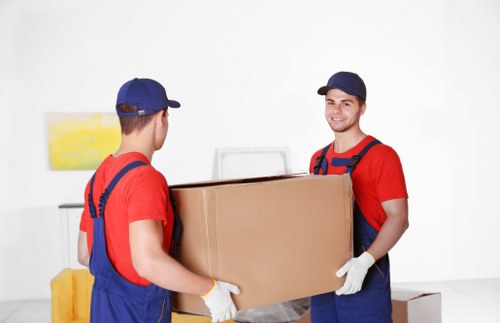 Removal van service for moving homes in Stepney
