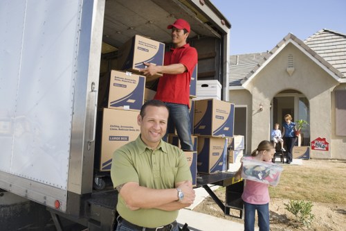 Business delivery and furniture transport service in Stepney