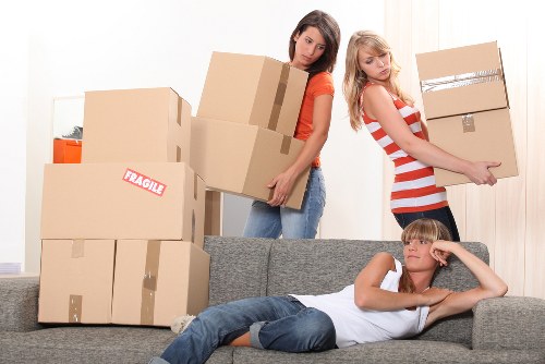 Packing and loading furniture for a Stepney move